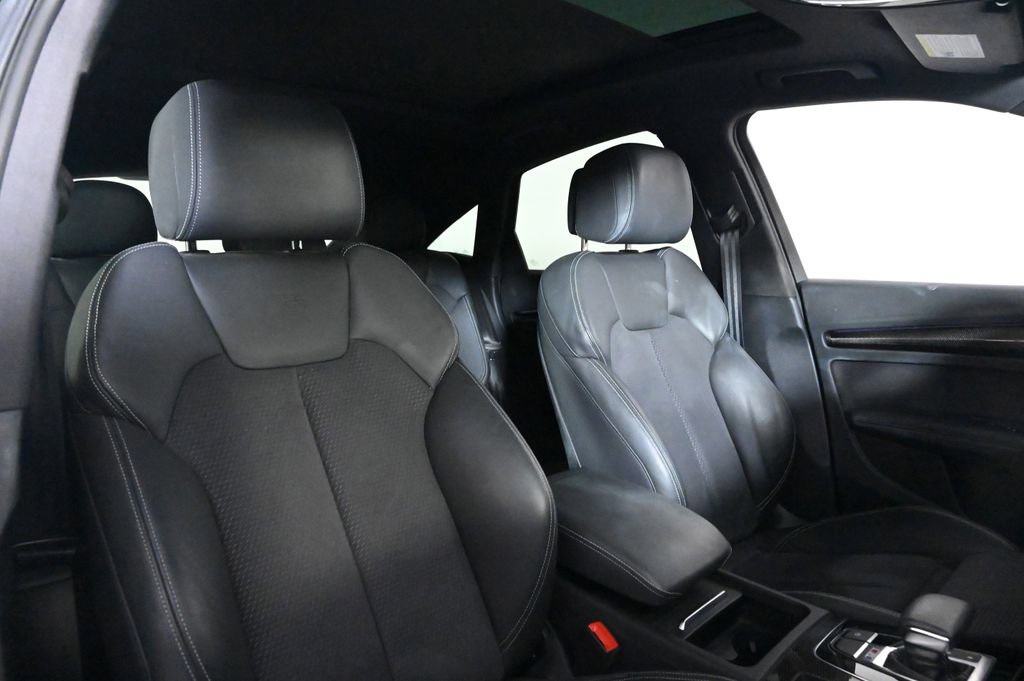 Used 2023 Audi SQ5 Prestige w/ Prestige Package AWD/4WD image 16