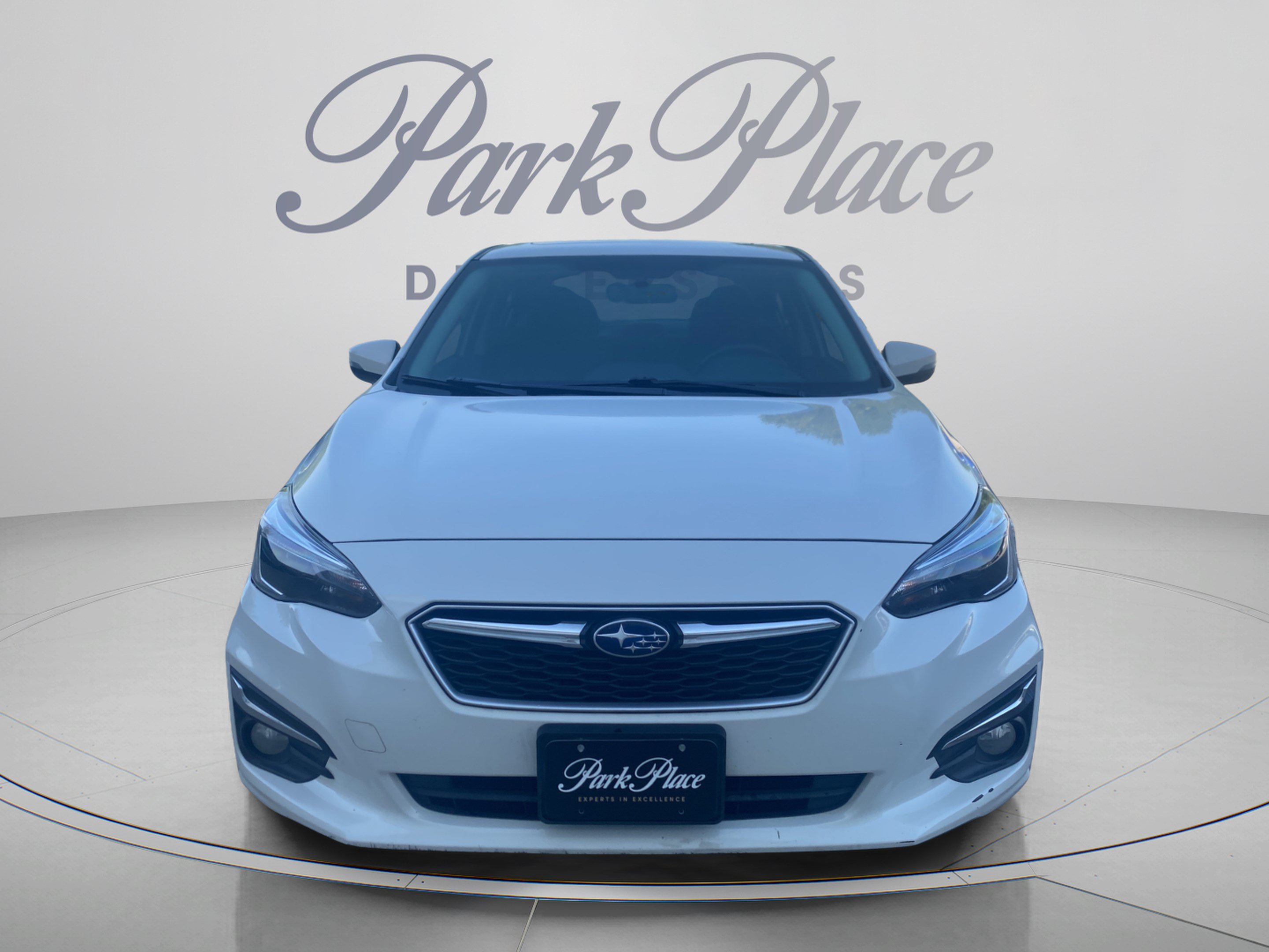 Used 2017 Subaru Impreza 2.0i Limited w/ Moonroof/BSD & Rcta/Eyesight AWD/4WD image 9