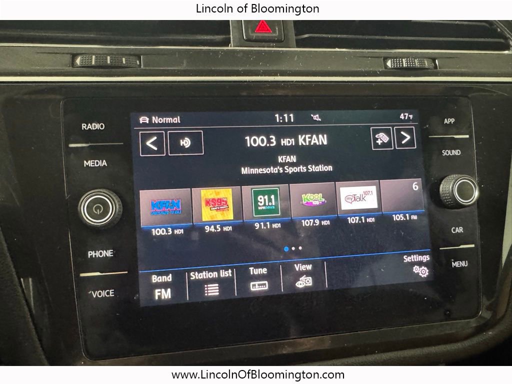 Used 2018 Volkswagen Tiguan SE image 45