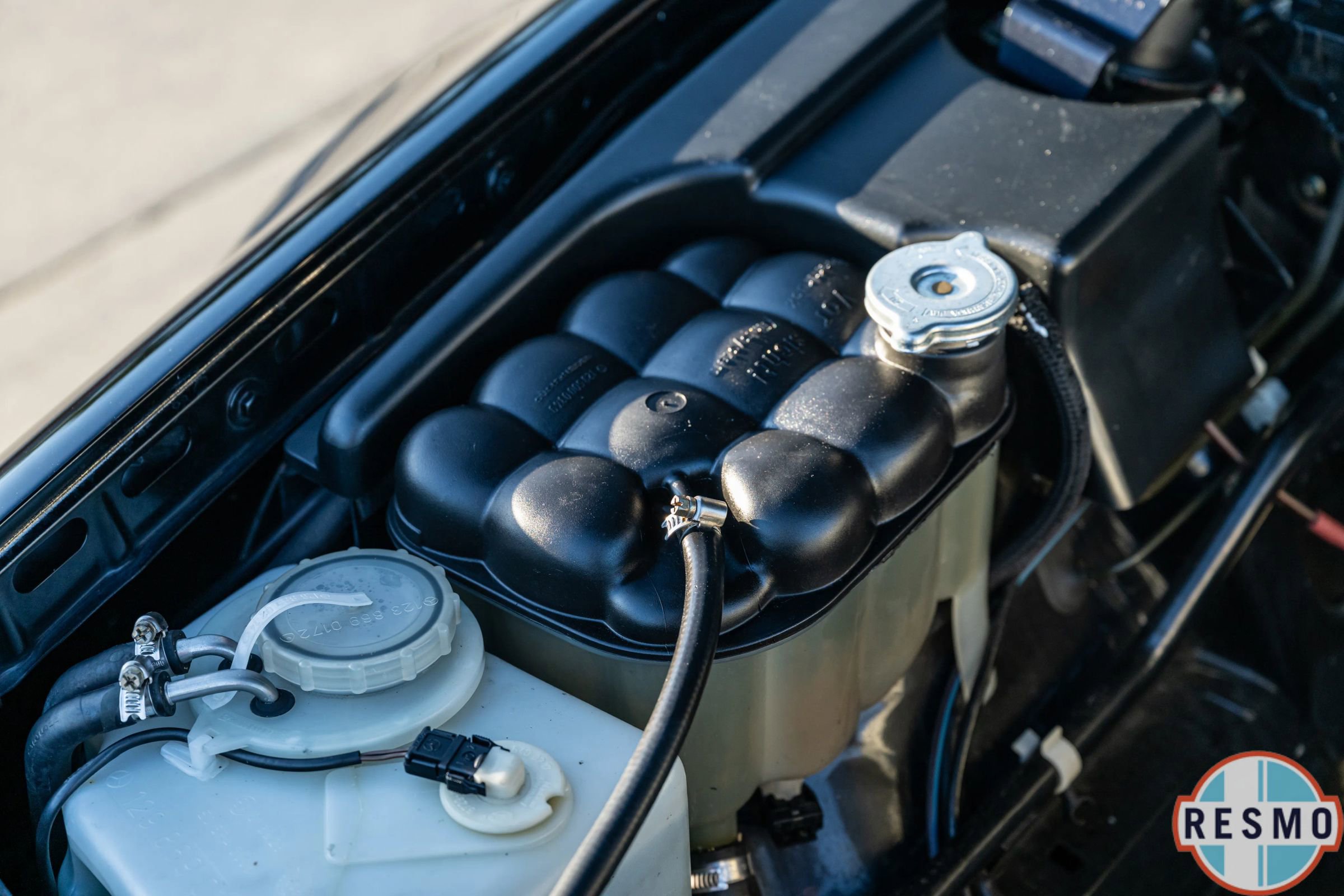 Used 1990 Mercedes-Benz 300 SL image 19