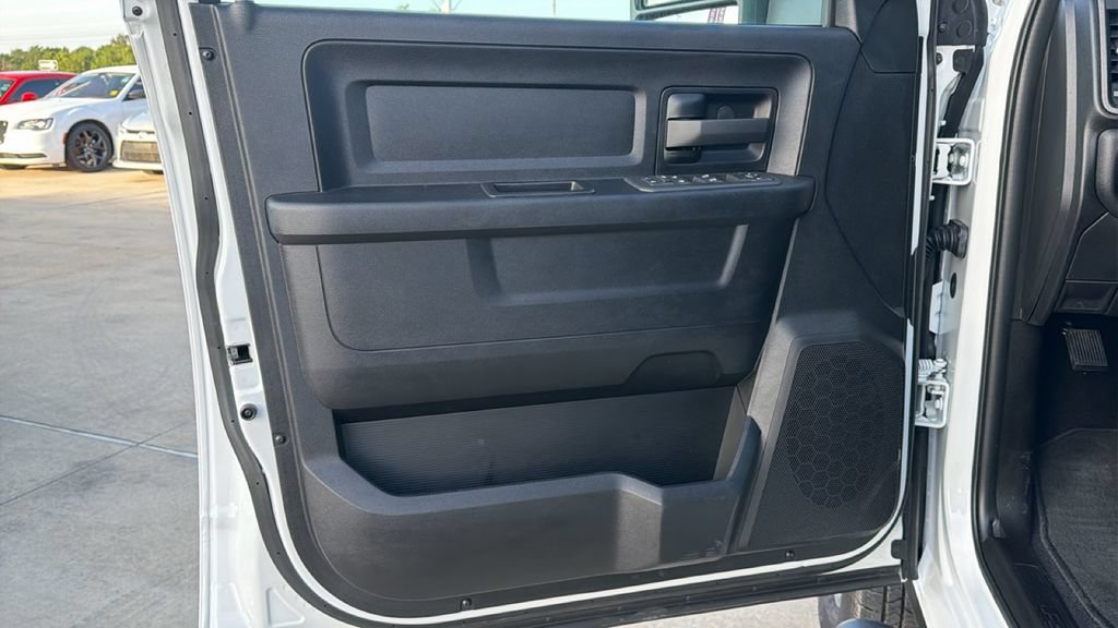 Used 2026 RAM 3500 Tradesman AWD/4WD image 11