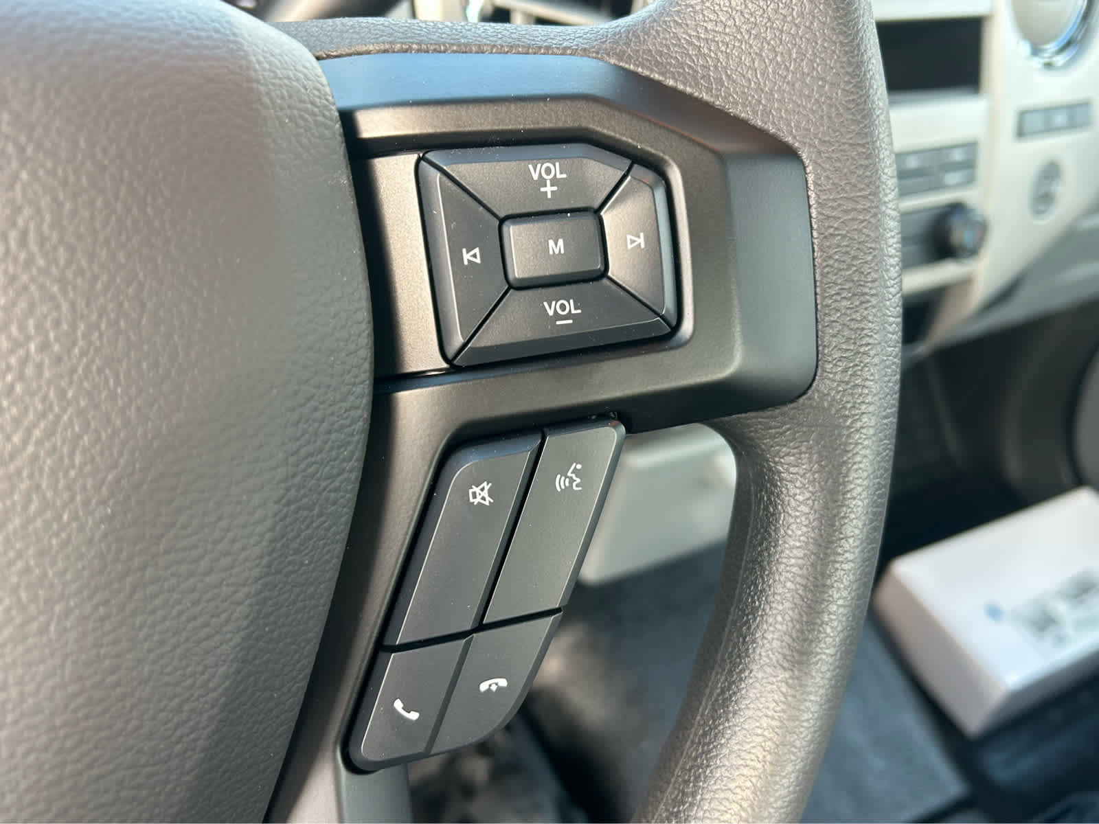 New 2027 Ford F650 2WD Regular Cab Super Duty image 10