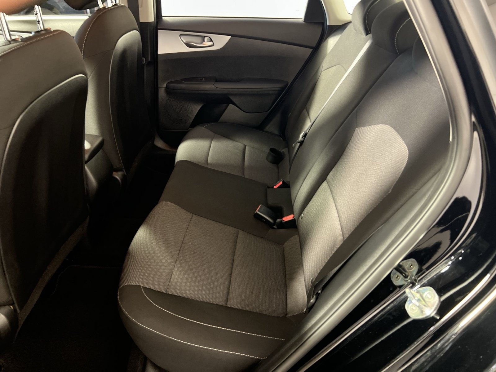 Used 2023 Kia Forte LXS FWD image 25