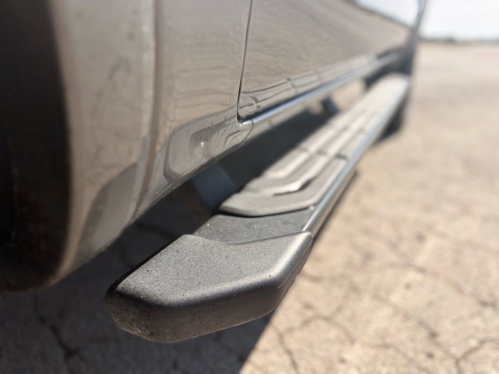 Used 2020 Ford Ranger XLT w/ Equipment Group 302A Luxury image 11