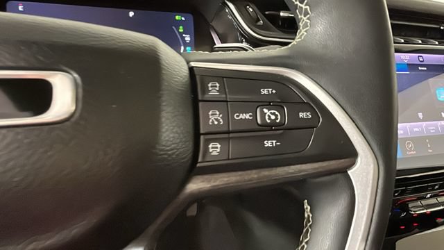 Used 2023 Jeep Grand Cherokee 4WD 4xe image 16