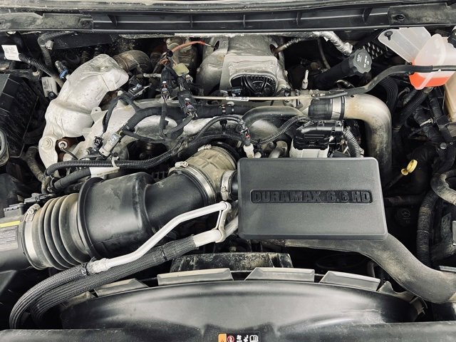 Used 2024 GMC Sierra 3500 SLE w/ SLE Convenience Package image 7