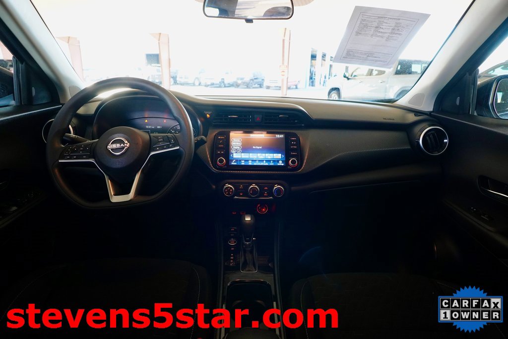 Used 2024 Nissan Kicks SV image 5