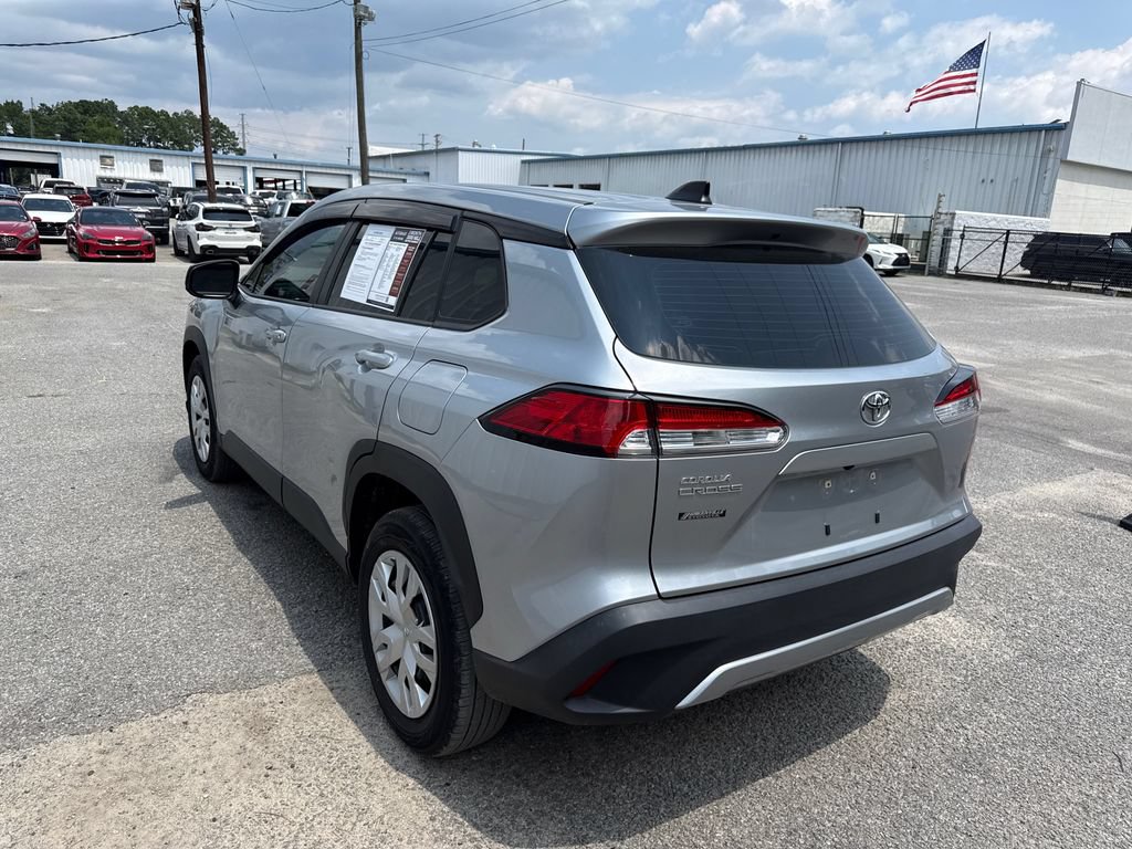 Used 2022 Toyota Corolla Cross L FWD image 6