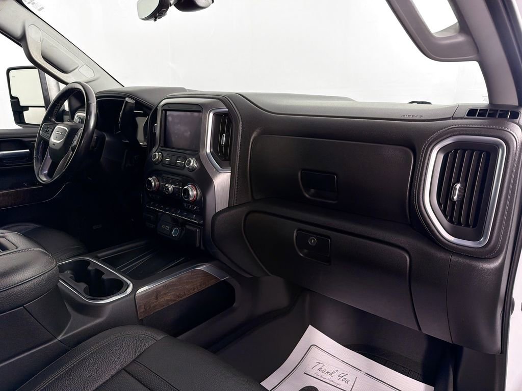Used 2021 GMC Sierra 3500 Denali w/ Denali Ultimate Package image 31