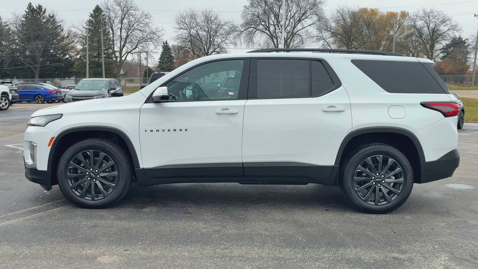 Certified 2023 Chevrolet Traverse RS image 5