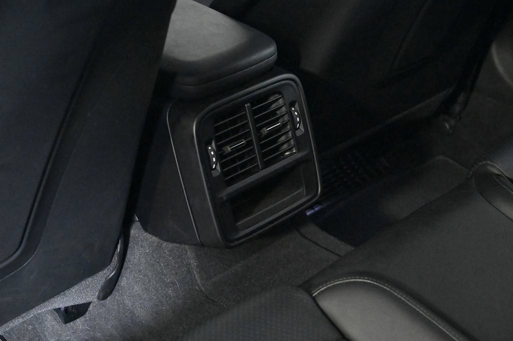 Certified 2023 Porsche Taycan RWD image 20