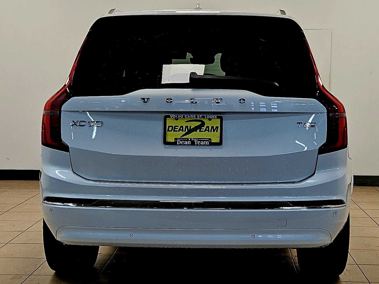 New 2026 Volvo XC90 T8 Plus w/ Protection Package Premier AWD/4WD image 9