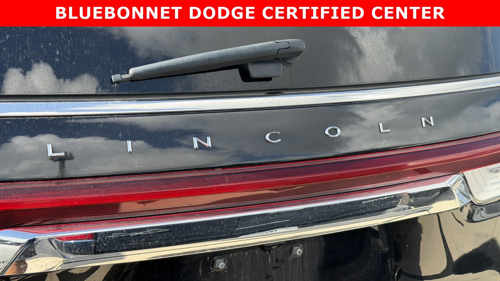 Used 2024 Lincoln Navigator L 4WD image 9