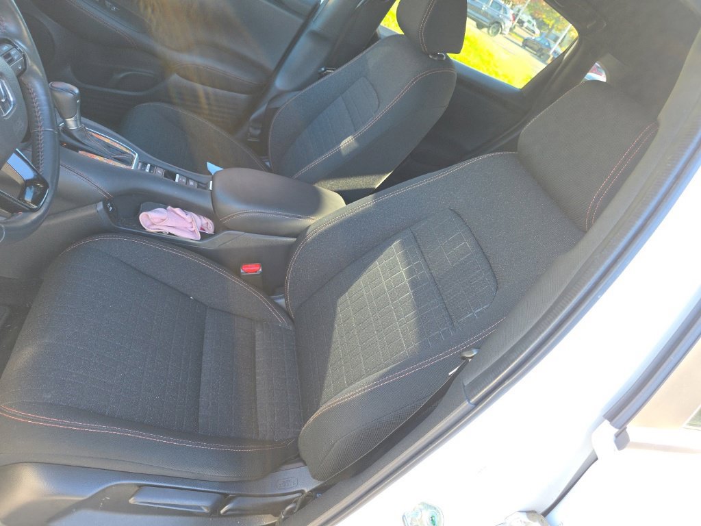 Certified 2024 Honda HR-V Sport image 11