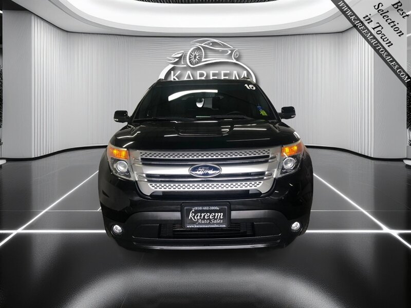Used 2015 Ford Explorer XLT w/ Equipment Group 201B FWD image 2