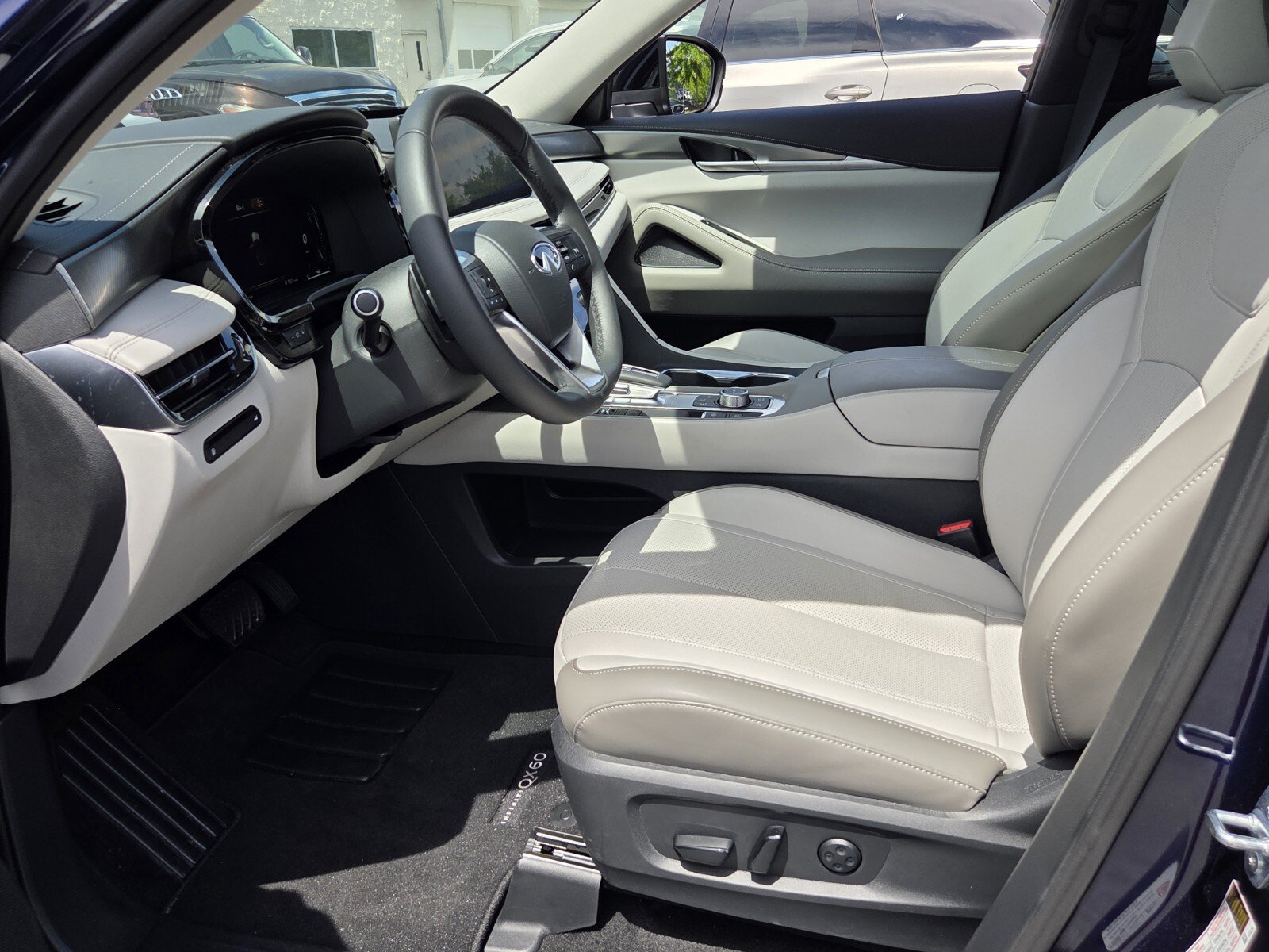New 2026 INFINITI QX60 Pure w/ Cargo Package AWD/4WD image 16