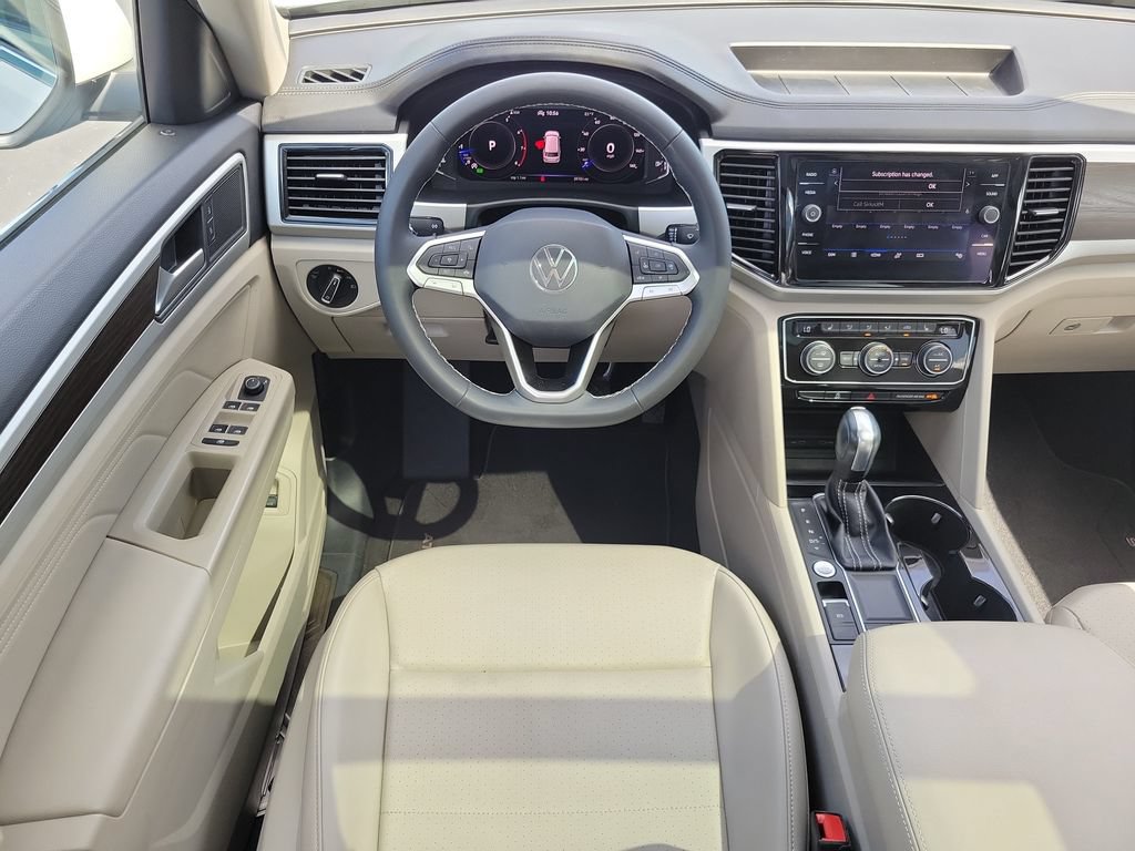Used 2022 Volkswagen Atlas SE w/ Panoramic Sunroof Package FWD image 21
