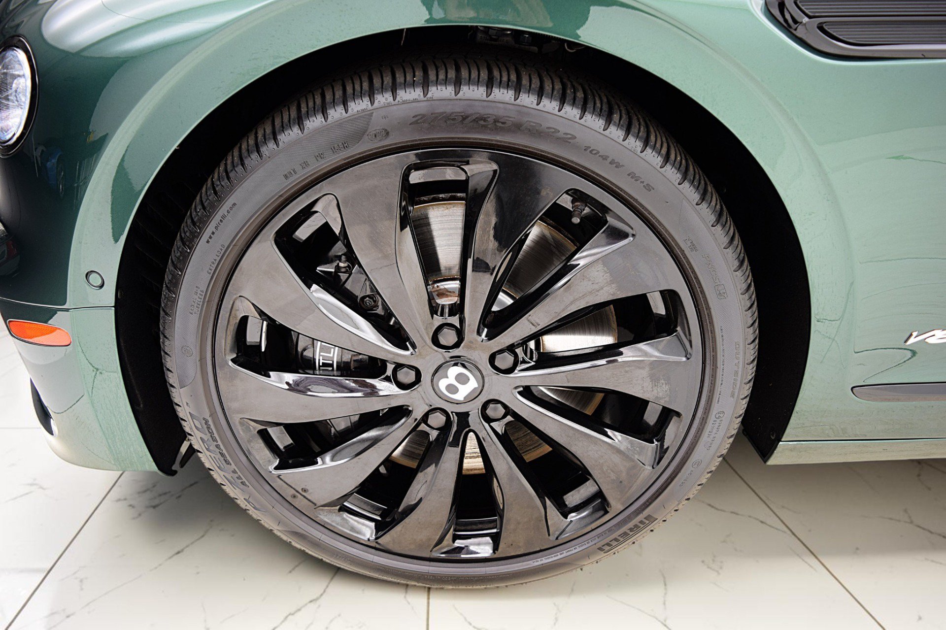 Certified 2022 Bentley Flying Spur V8 AWD/4WD image 47