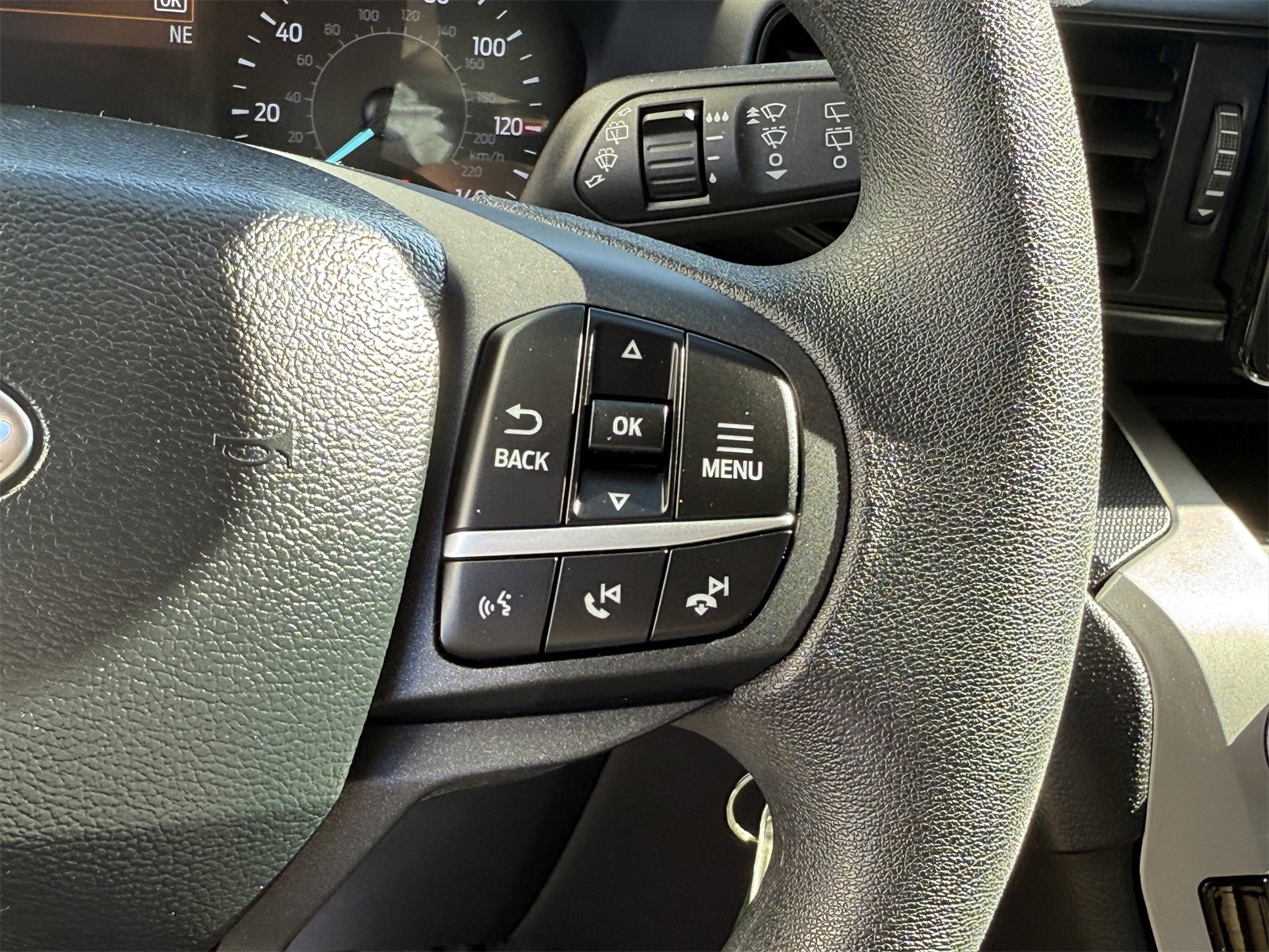 Used 2023 Ford Explorer 4WD image 27