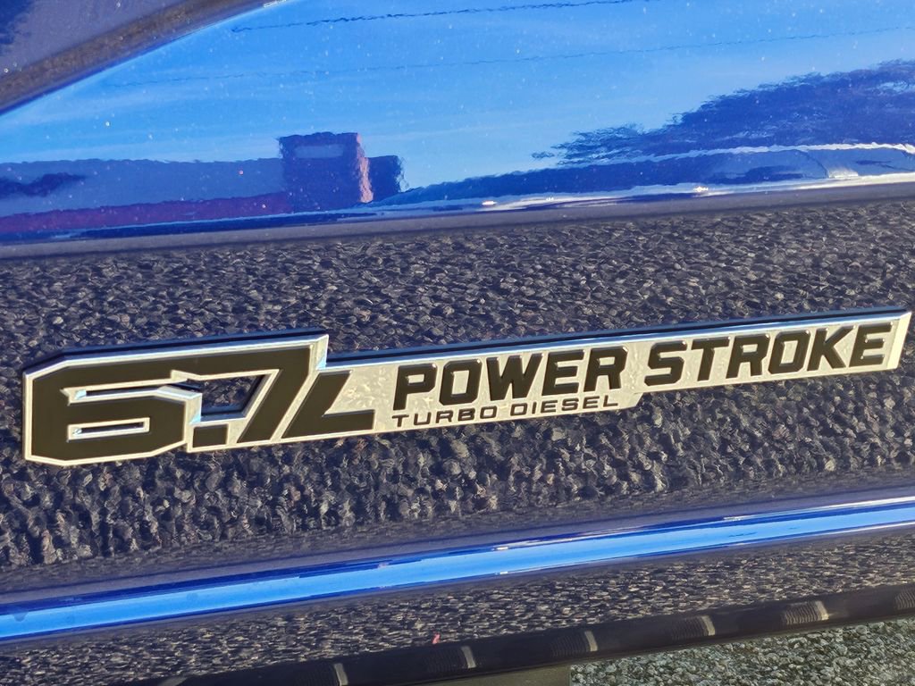 New 2026 Ford F250 Lariat w/ Black Appearance Package image 29