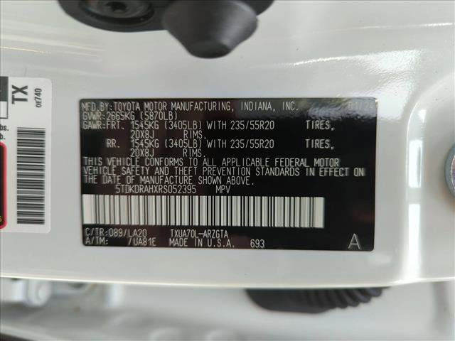 Certified 2024 Toyota Highlander Platinum FWD image 26