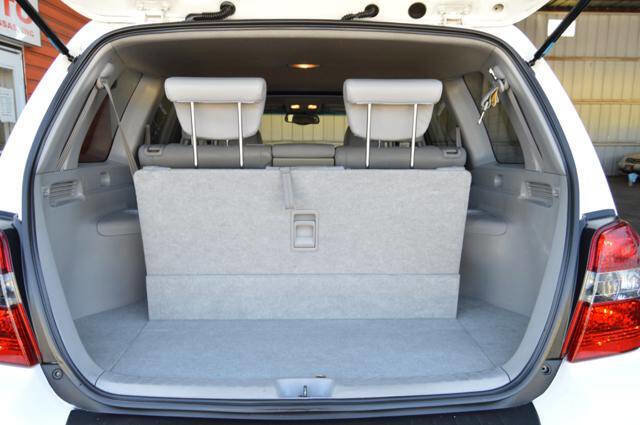 Used 2004 Toyota Highlander Limited image 35