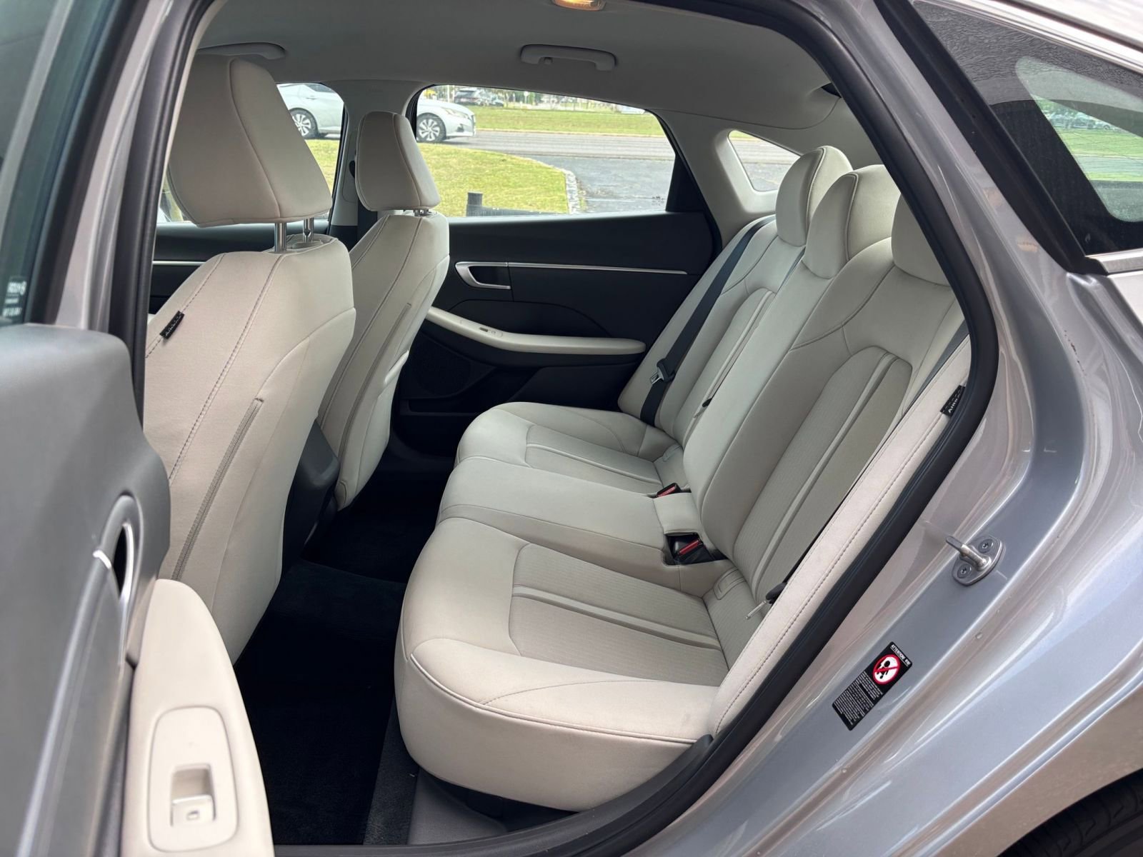 Used 2023 Hyundai Sonata SE FWD image 23