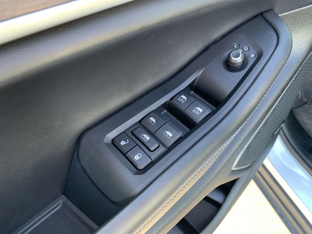 Used 2024 Jeep Grand Cherokee Limited 4xe image 15