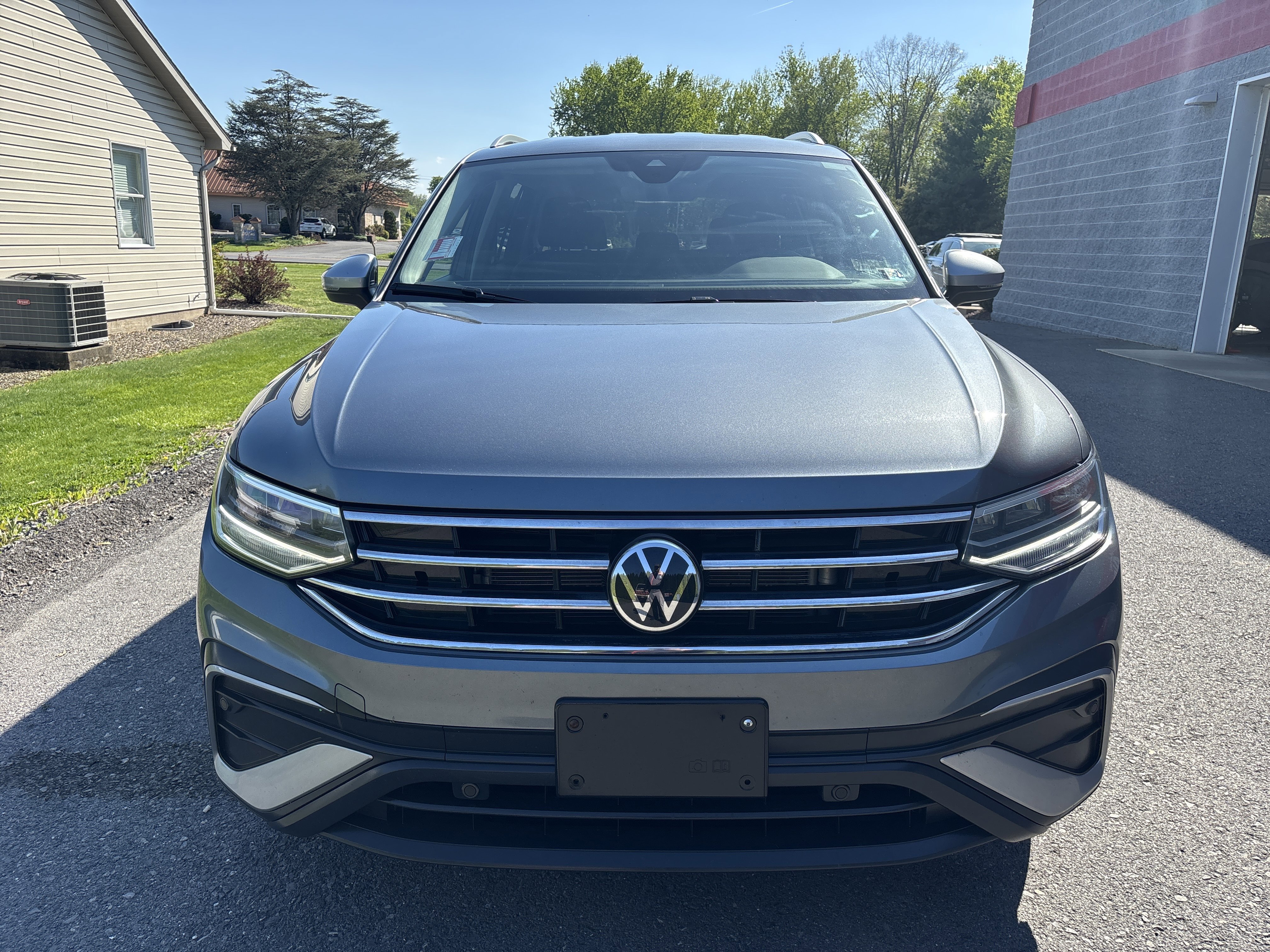 Used 2024 Volkswagen Tiguan Wolfsburg Edition AWD/4WD image 9