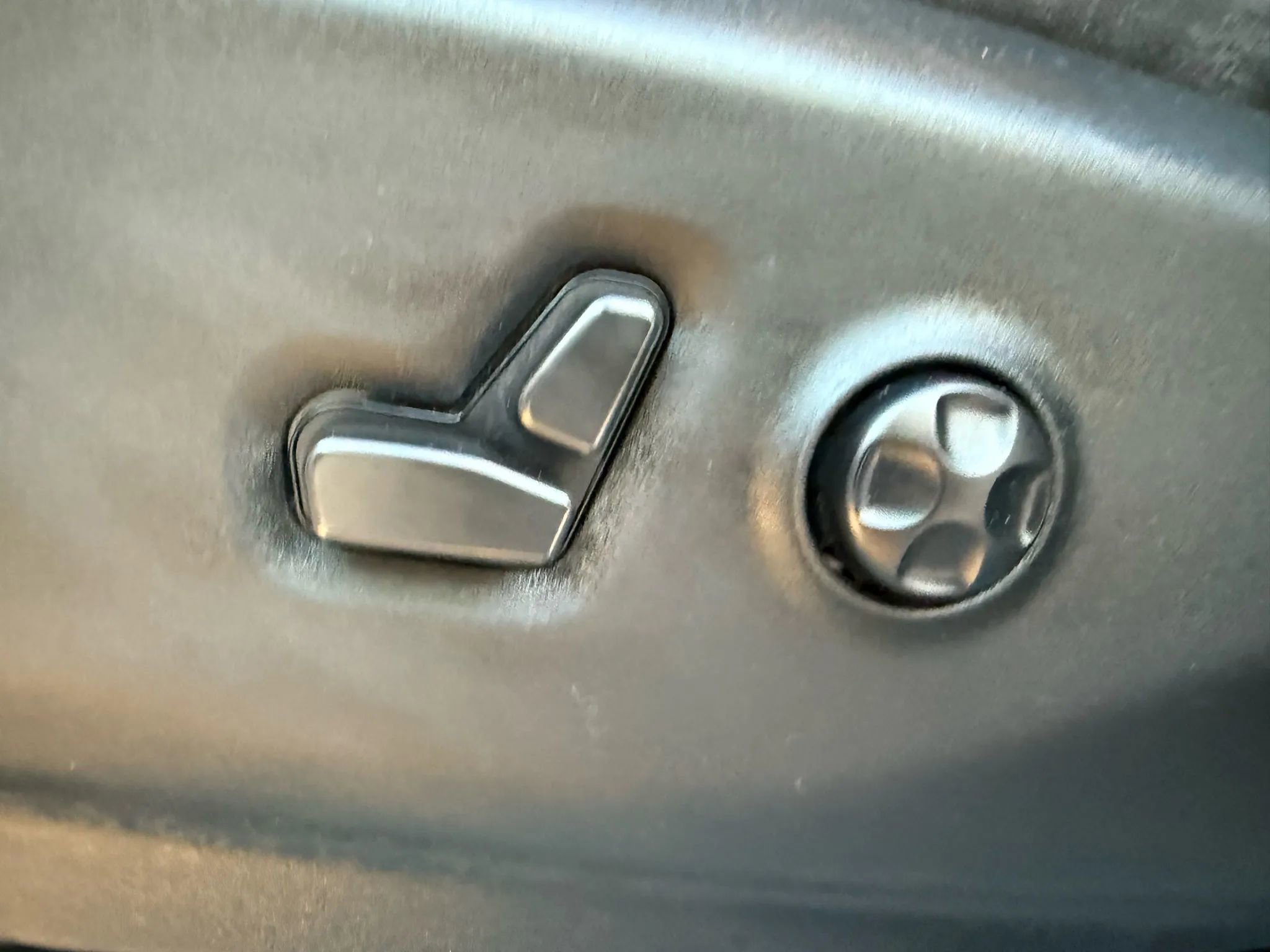 Used 2022 Chrysler Pacifica Touring-L image 21