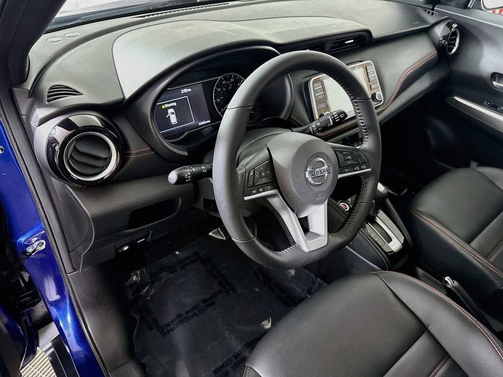 Certified 2020 Nissan Kicks SR w/ SR Premium Package FWD image 17