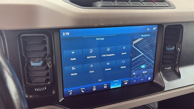 Used 2023 Ford Bronco Wildtrak image 12