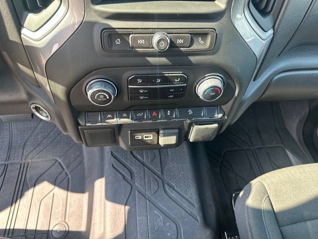 Used 2024 Chevrolet Silverado 1500 Custom Trail Boss AWD/4WD image 11