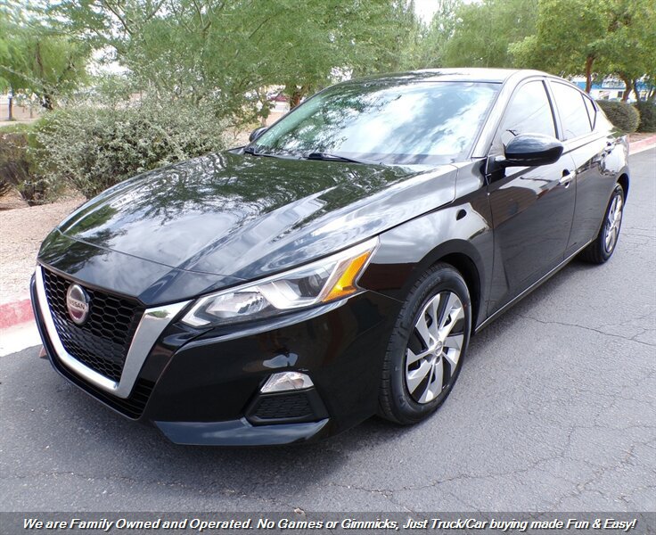 Used 2020 Nissan Altima 2.5 S FWD image 3