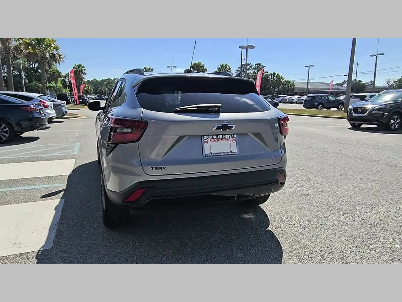 Used 2025 Chevrolet Trax RS w/ Driver Confidence Package FWD image 29