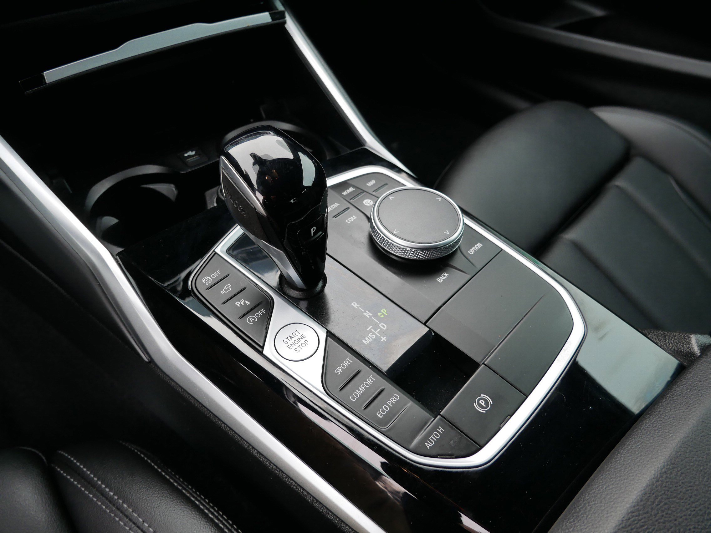 Used 2022 BMW 230i Coupe w/ Premium Package image 24