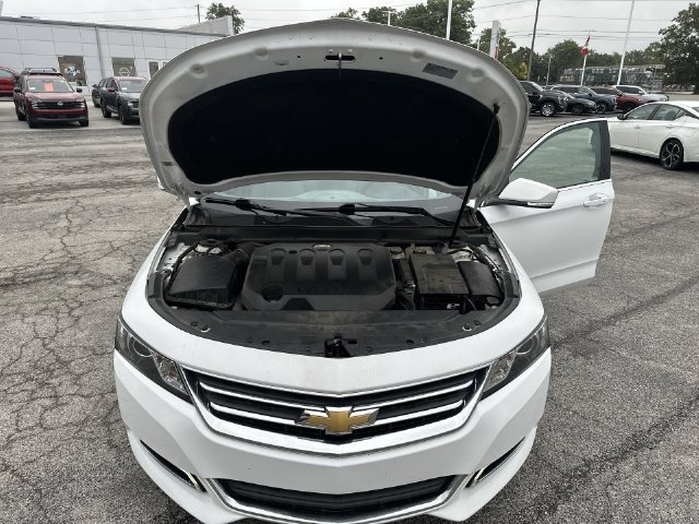 Used 2019 Chevrolet Impala LT w/ Sunroof and Spoiler Package FWD image 27