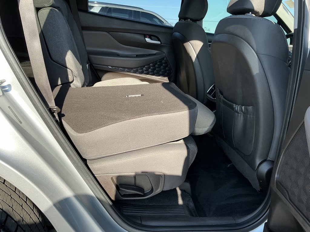 Used 2020 Hyundai Santa Fe SEL image 36