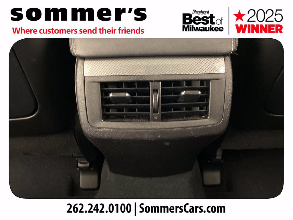 Used 2015 Toyota Venza Limited AWD/4WD image 24