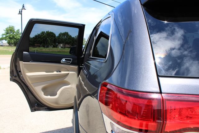 Used 2020 Jeep Grand Cherokee Limited RWD image 38
