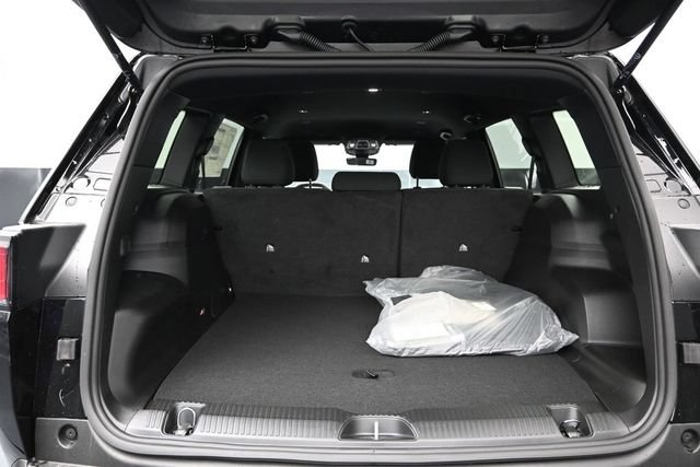 New 2026 Jeep Cherokee Laredo AWD/4WD image 21