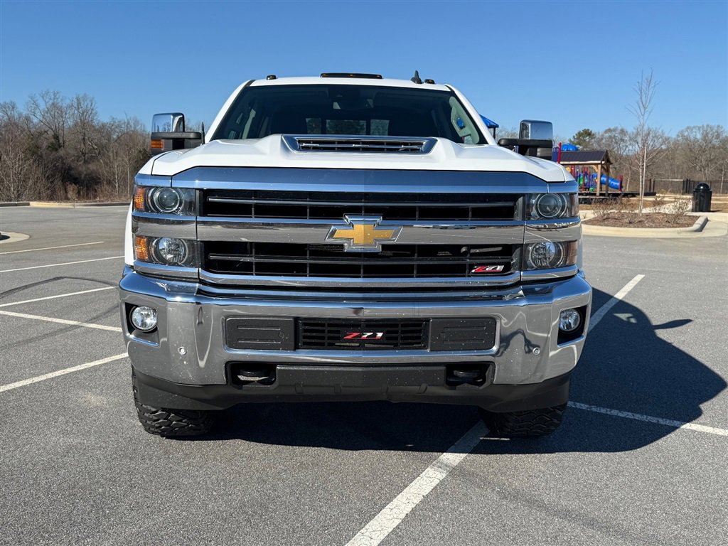 Used 2018 Chevrolet Silverado 2500 LTZ w/ Duramax Plus Package image 10