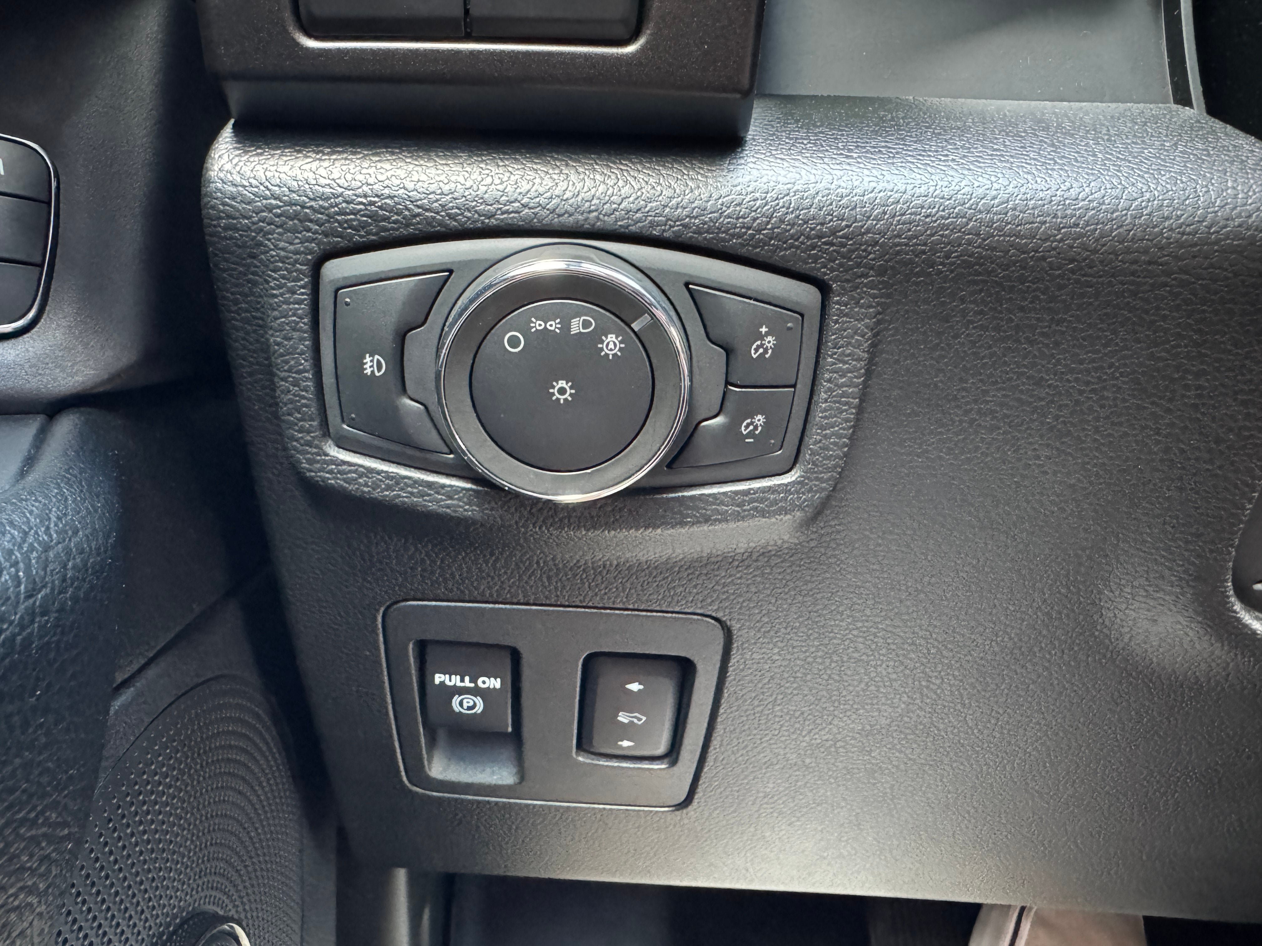 Used 2021 Ford Expedition Max Limited AWD/4WD image 22