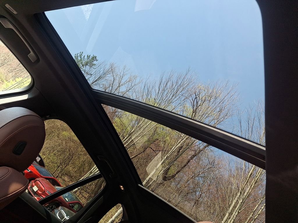 Certified 2024 BMW X5 xDrive40i w/ Premium Package image 15