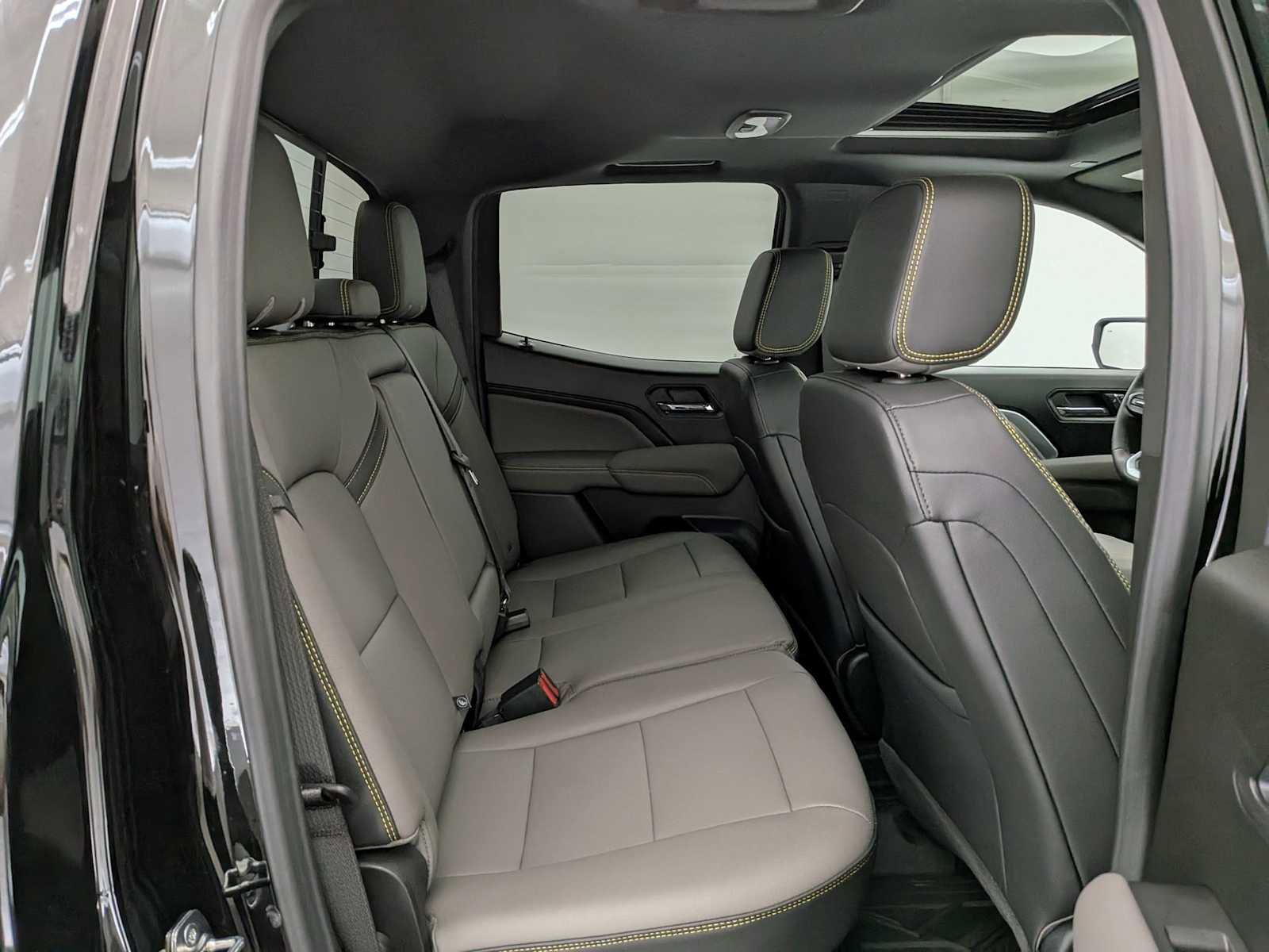 New 2026 Chevrolet Colorado ZR2 w/ ZR2 Bison Edition image 24