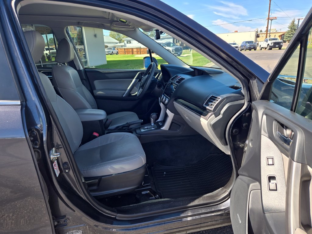 Used 2017 Subaru Forester 2.5i Limited AWD/4WD image 26