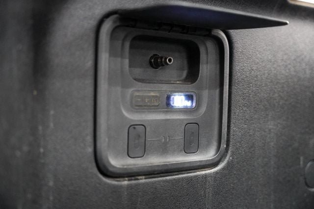 Used 2022 Rivian R1T Launch Edition AWD/4WD image 12