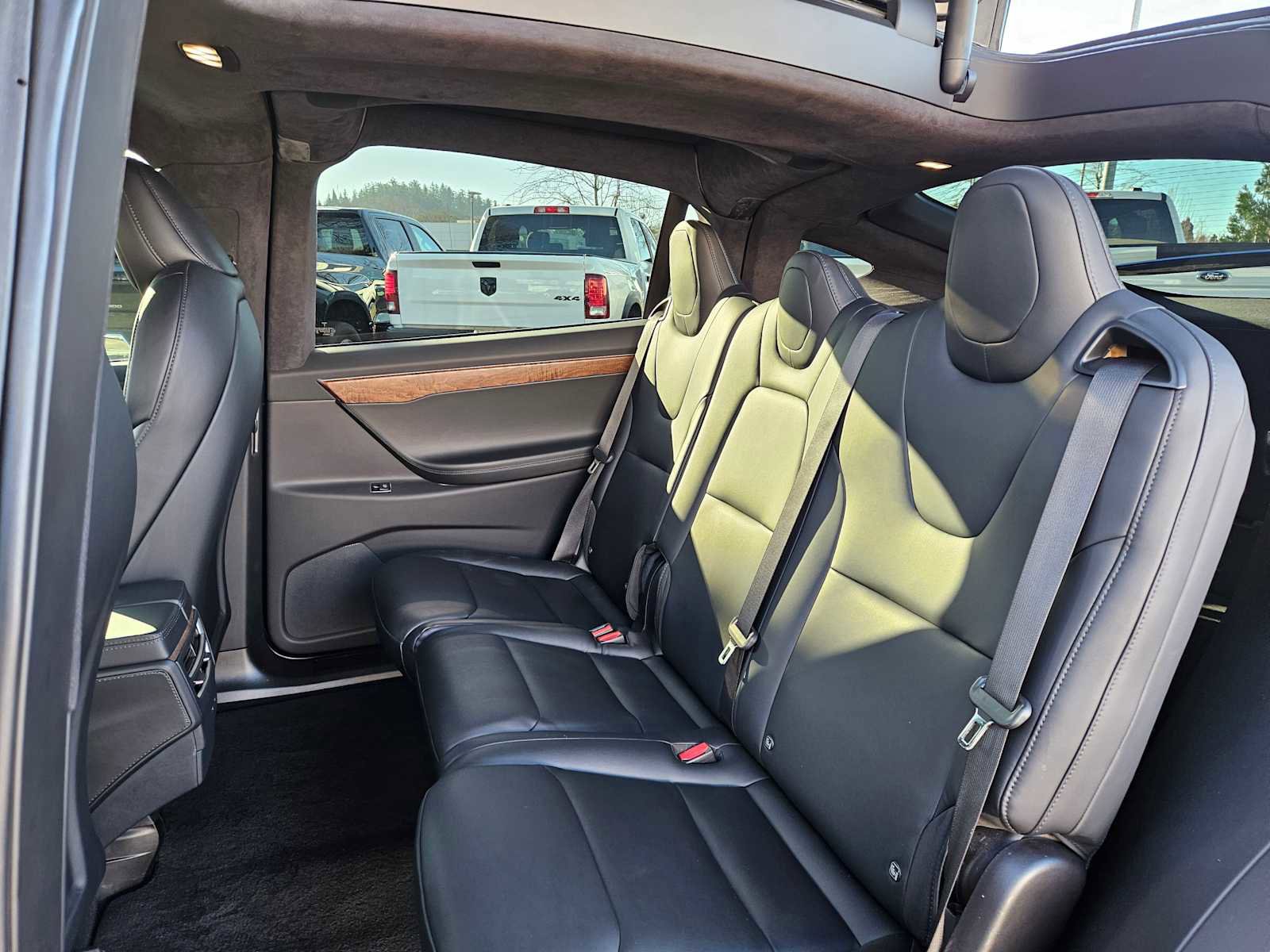 Used 2020 Tesla Model X Long Range image 20