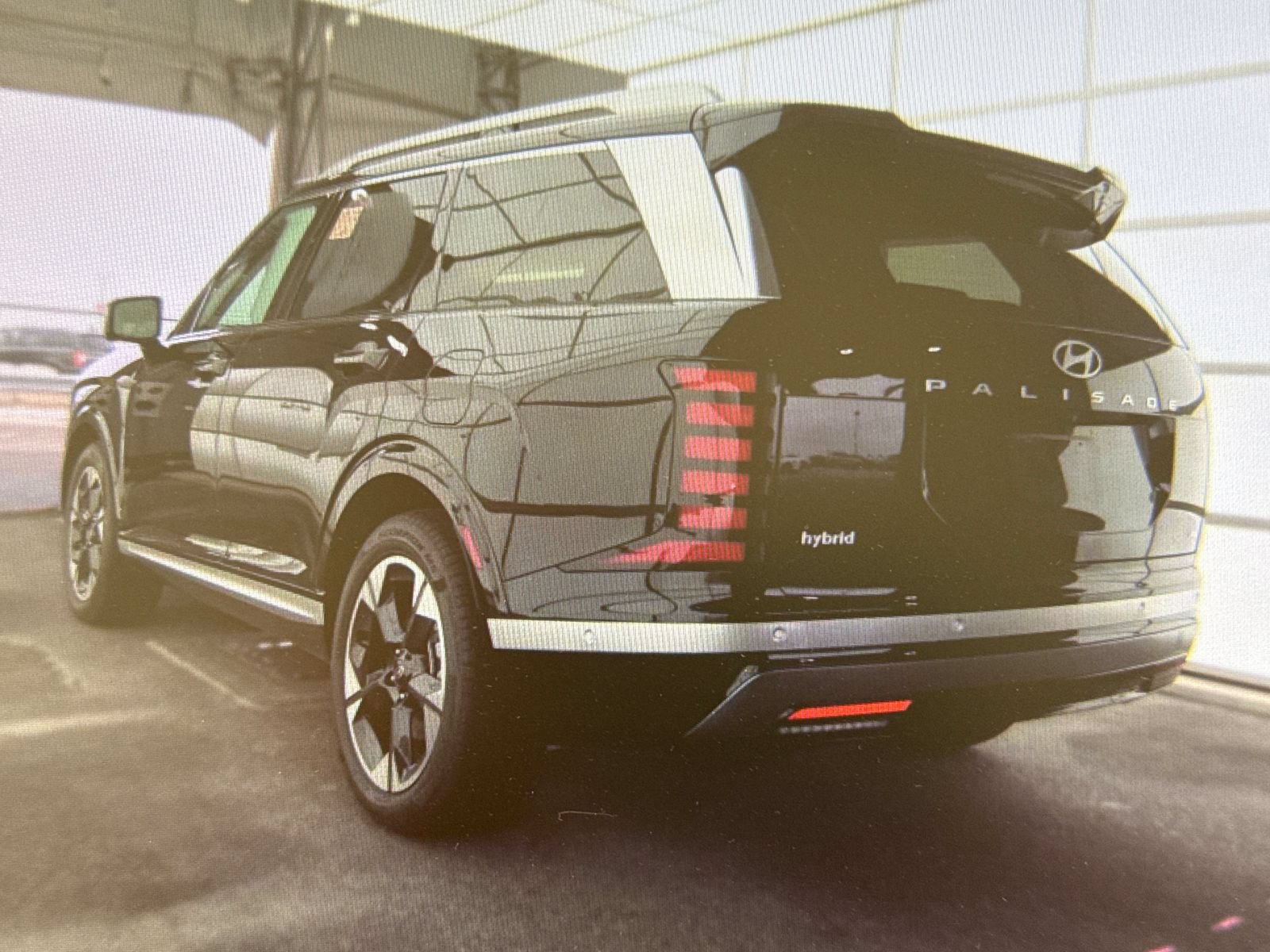 Used 2026 Hyundai Palisade Limited AWD/4WD image 3