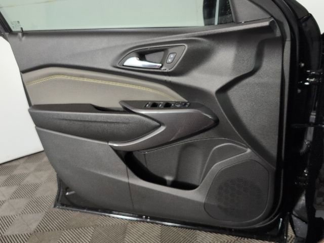 New 2026 Chevrolet Trax ACTIV w/ Driver Confidence Package FWD image 21